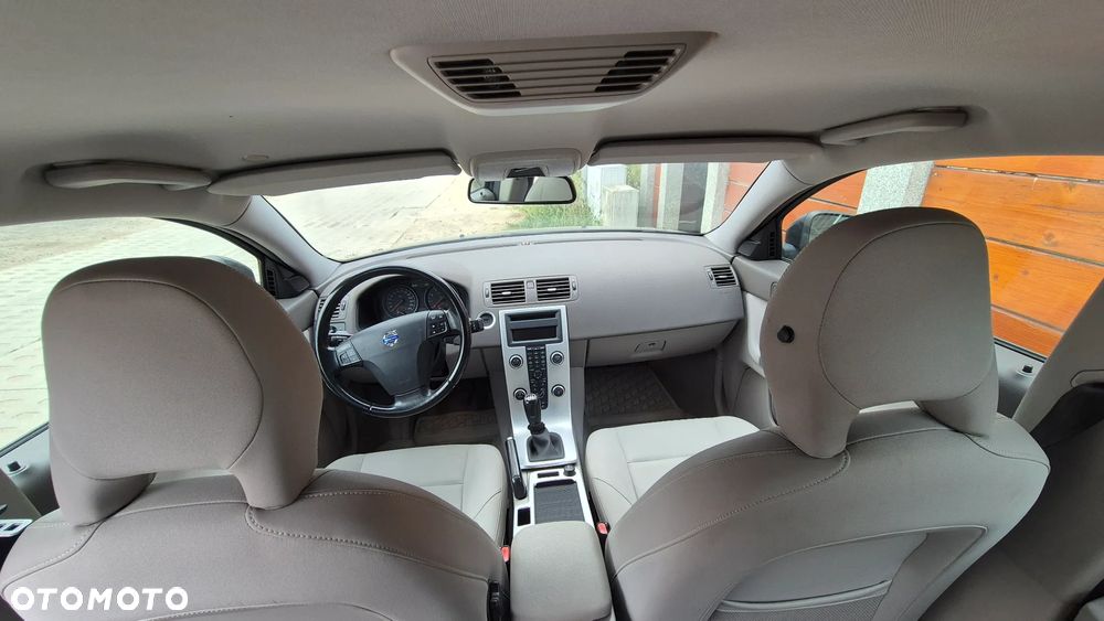Volvo S40 - 11