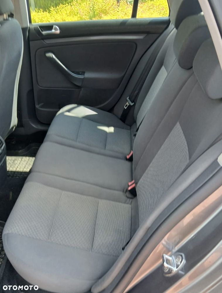 Volkswagen Golf 1.9 TDI DPF Goal - 9