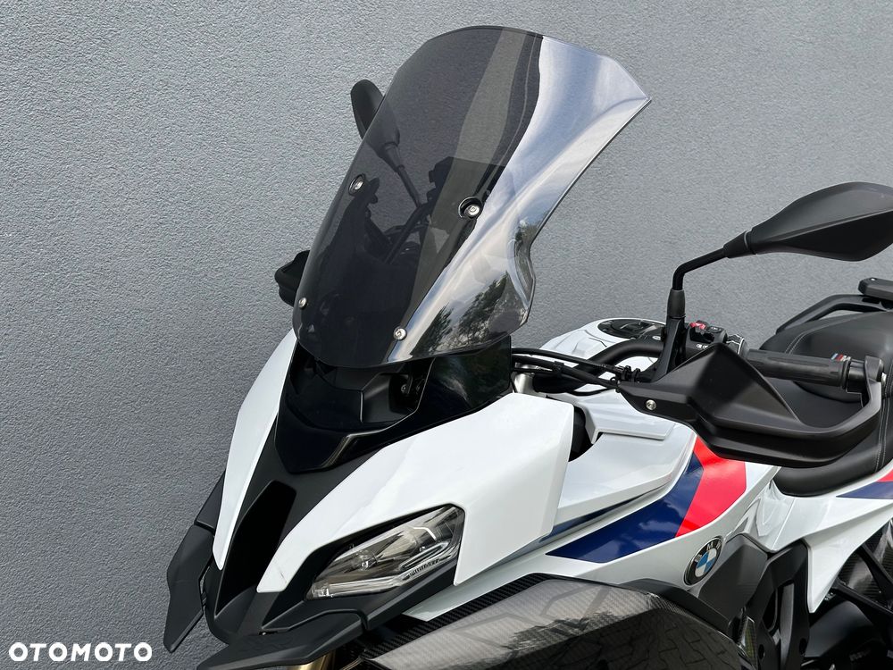 BMW S - 11