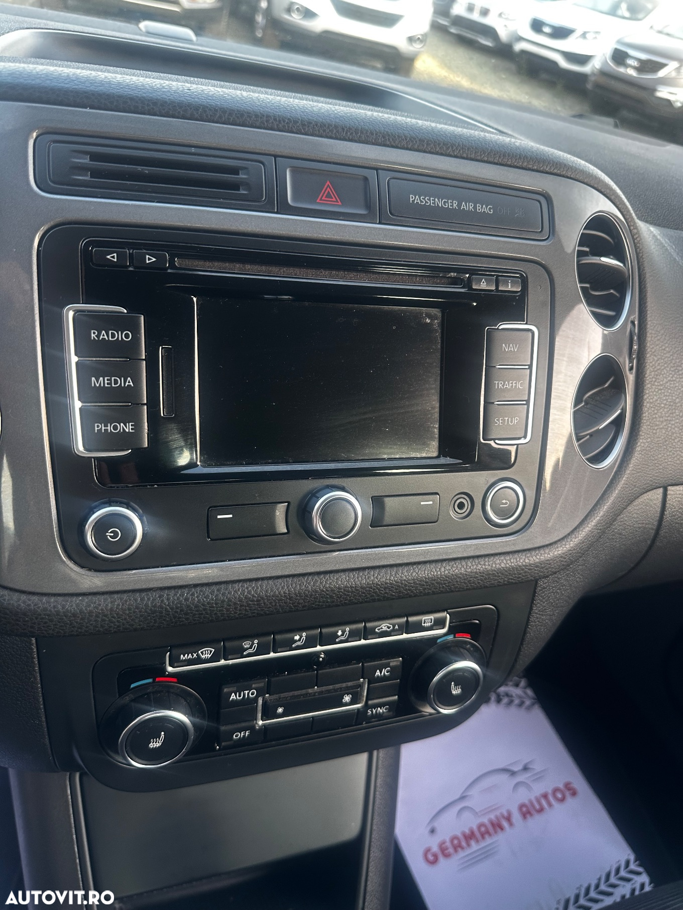 Volkswagen Tiguan 1.4 TSI BlueMotion Technology Exclusive - 18