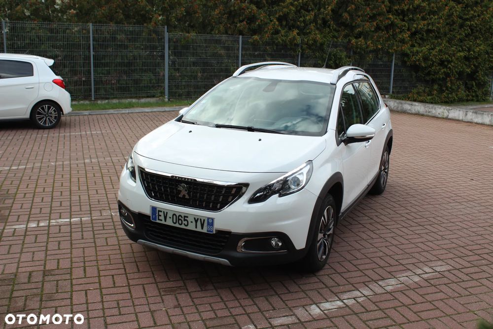 Peugeot 2008 PureTech 110 Stop&Start Allure - 1
