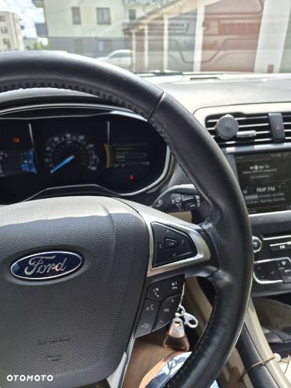 Ford Mondeo - 11