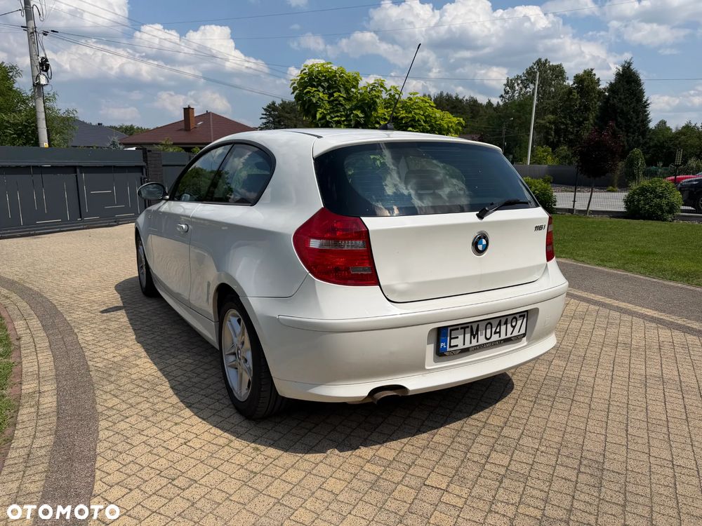 BMW Seria 1 116i - 7