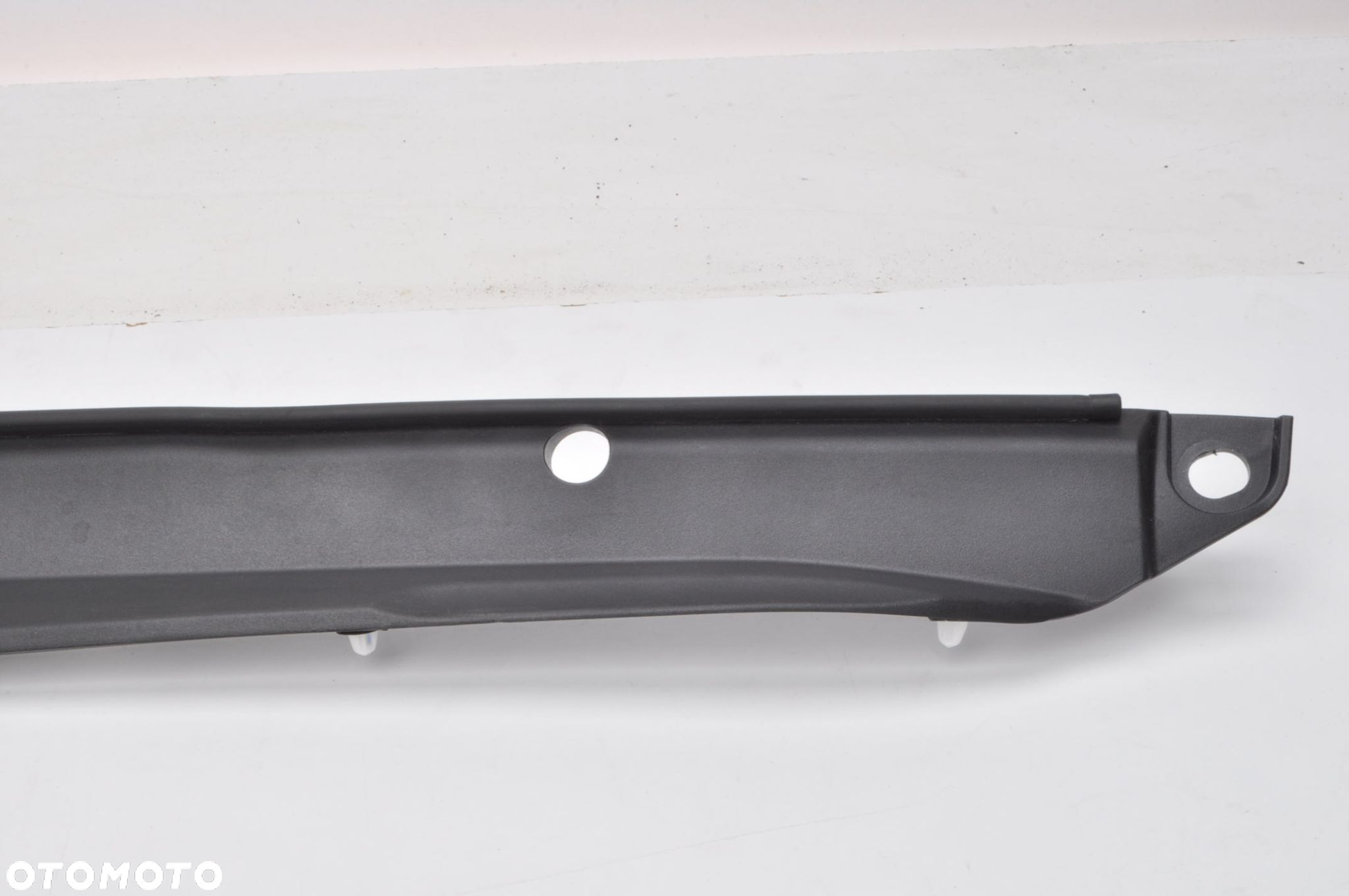 HONDA HR-V III LISTWA KLAPY PRAWA 23R 74943M0 74934-3M0A - 2
