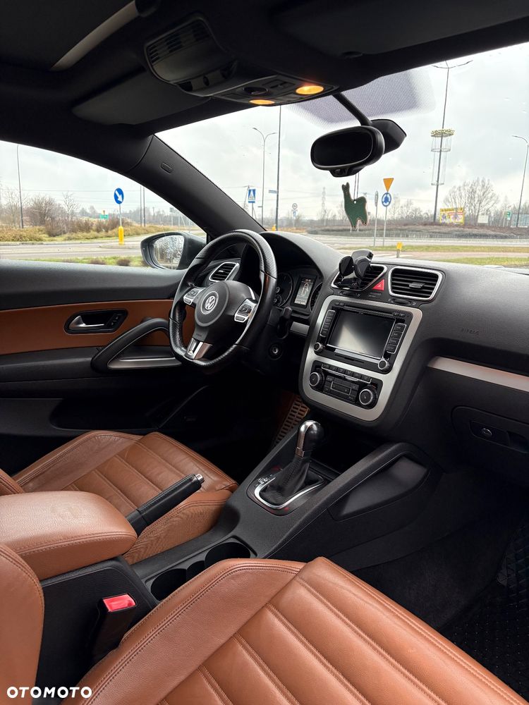 Volkswagen Scirocco - 11