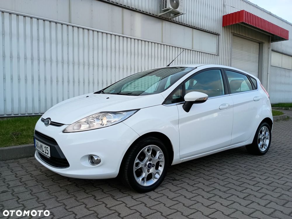 Ford Fiesta 1.25 Titanium EU5 - 1