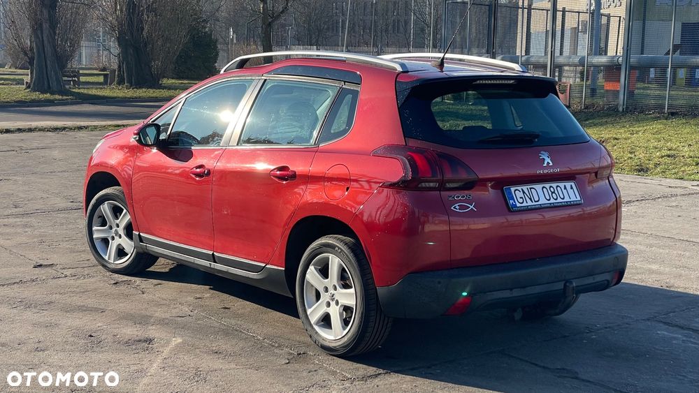 Peugeot 2008 1.2 Pure Tech Active - 10