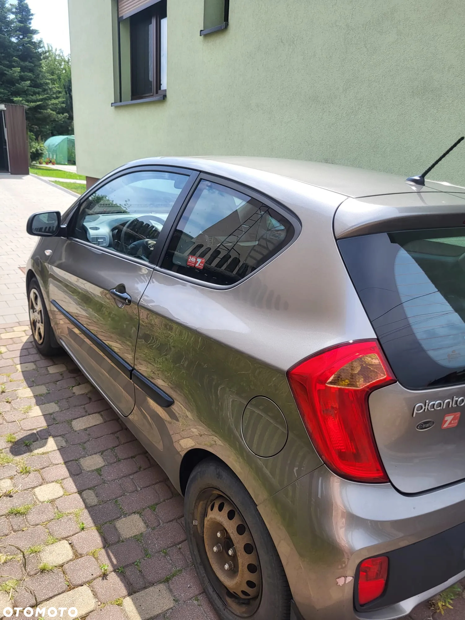 Kia Picanto - 3