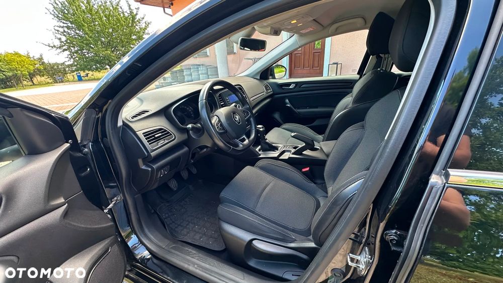 Renault Megane 1.5 Blue dCi Limited - 31