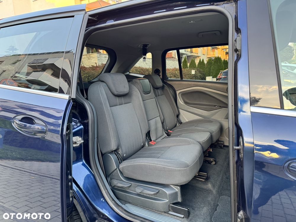 Ford C-MAX - 10