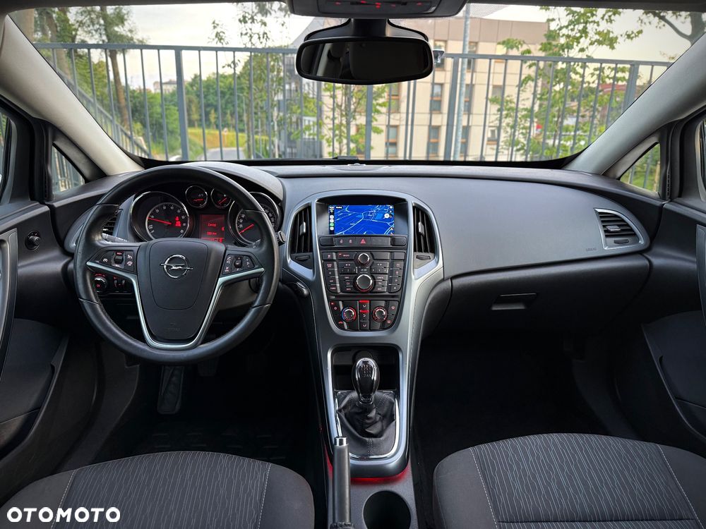 Opel Astra 1.4 T Enjoy S&S - 15