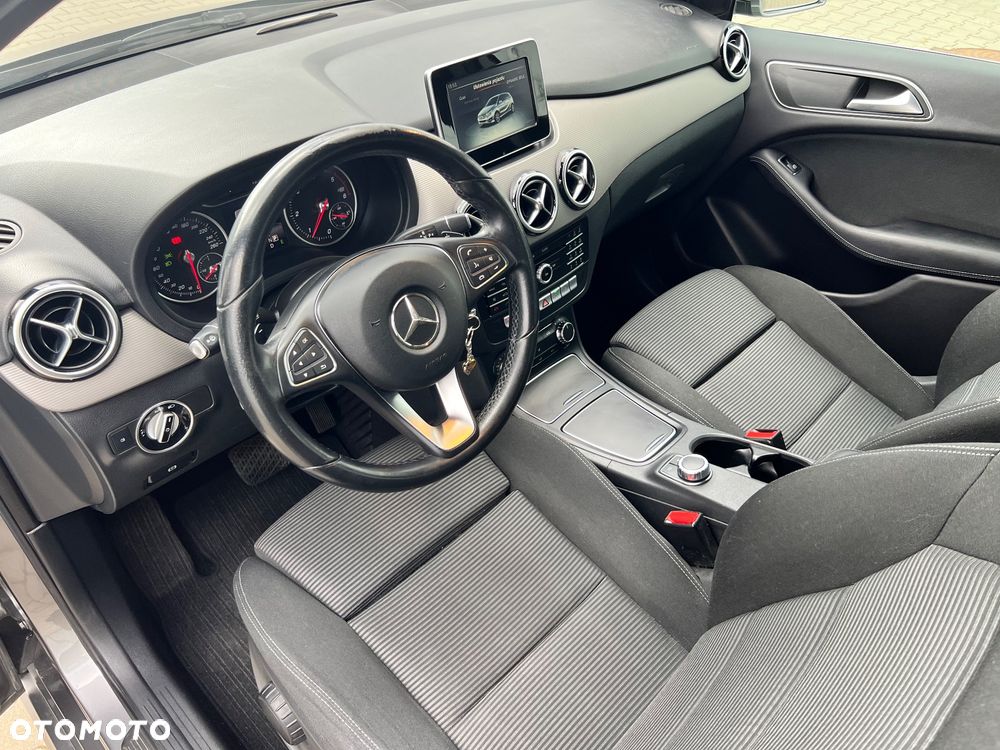 Mercedes-Benz Klasa B 180 d 7G-DCT Peak Edition - 9