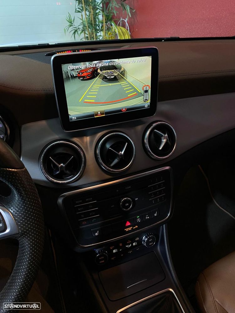 Mercedes-Benz CLA 200 - 21