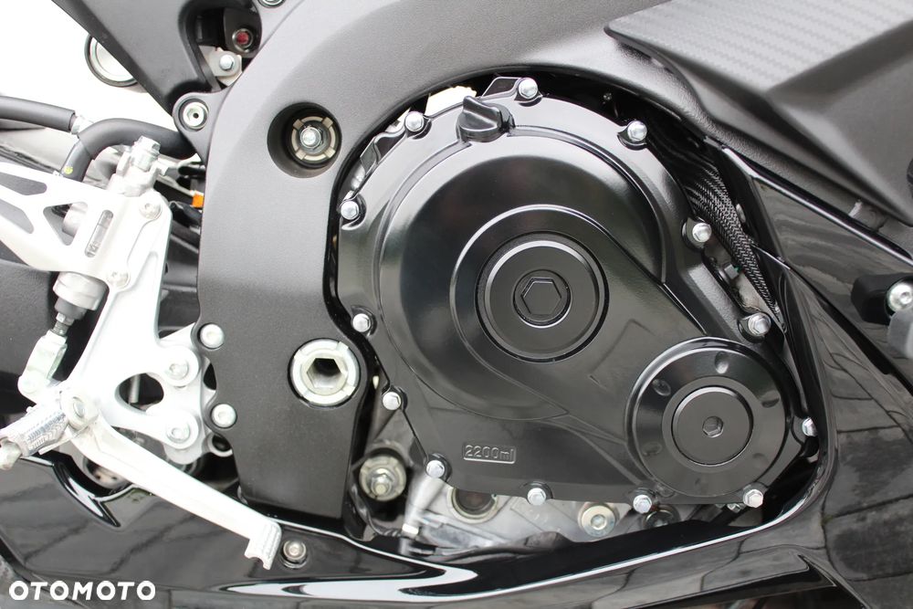 Suzuki GSX-R - 21