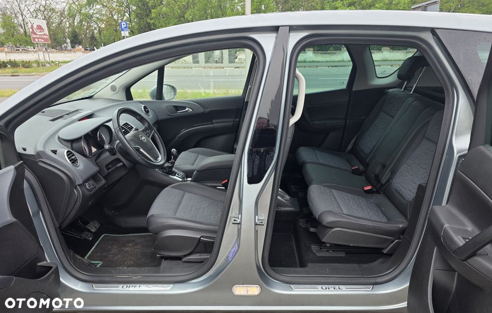 Opel Meriva - 8
