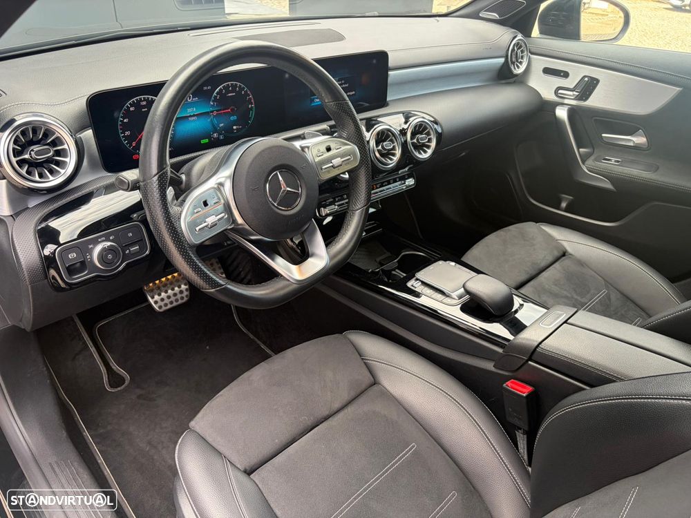 Mercedes-Benz CLA 250 e Shooting Brake AMG Line - 8