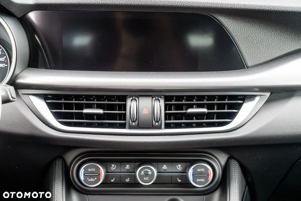 Alfa Romeo Stelvio 2.0 Turbo Veloce Q4 - 35