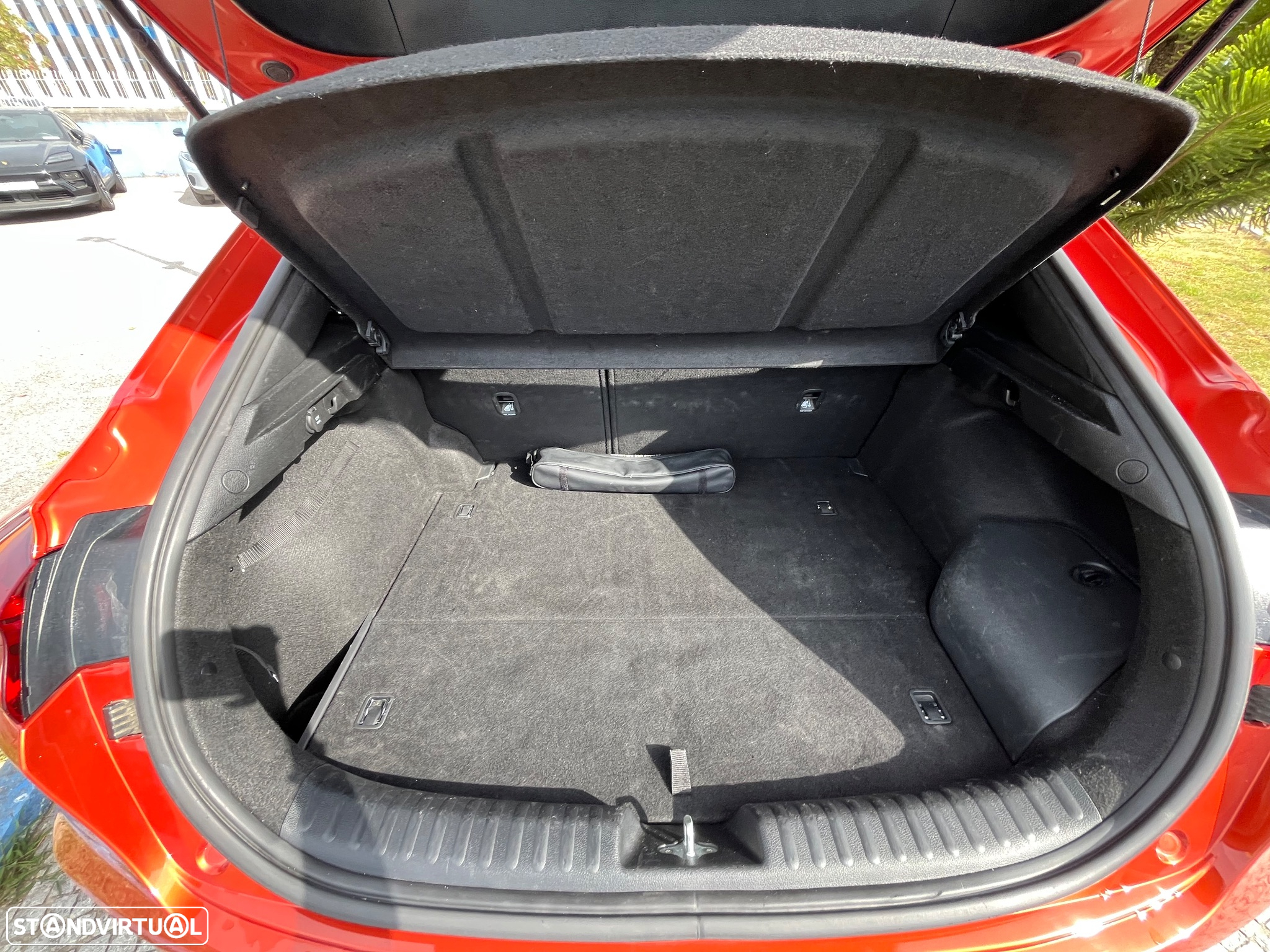 Kia XCeed 1.6 GDi PHEV Tech - 21