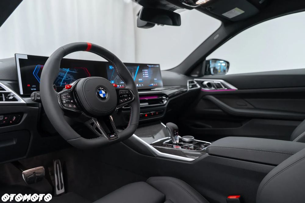BMW M4 Competition M xDrive - 29