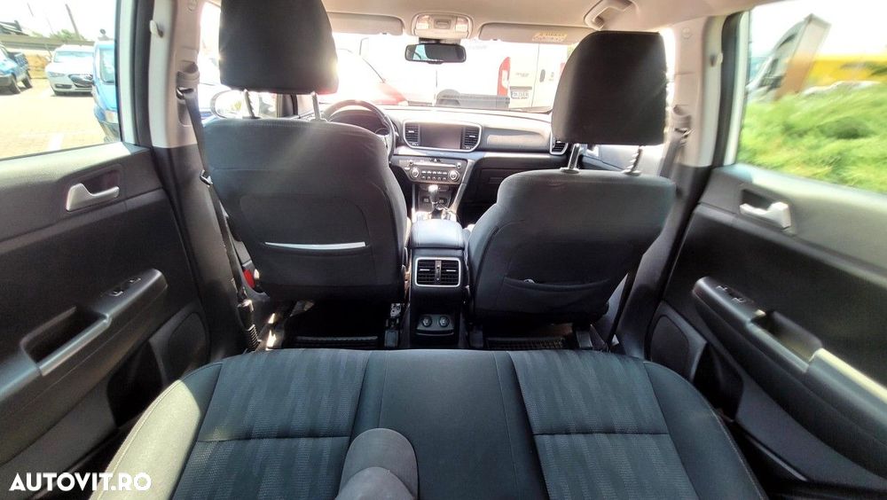 Kia Sportage 1.6 T-GDI 6MT 4x4 Classic - 12