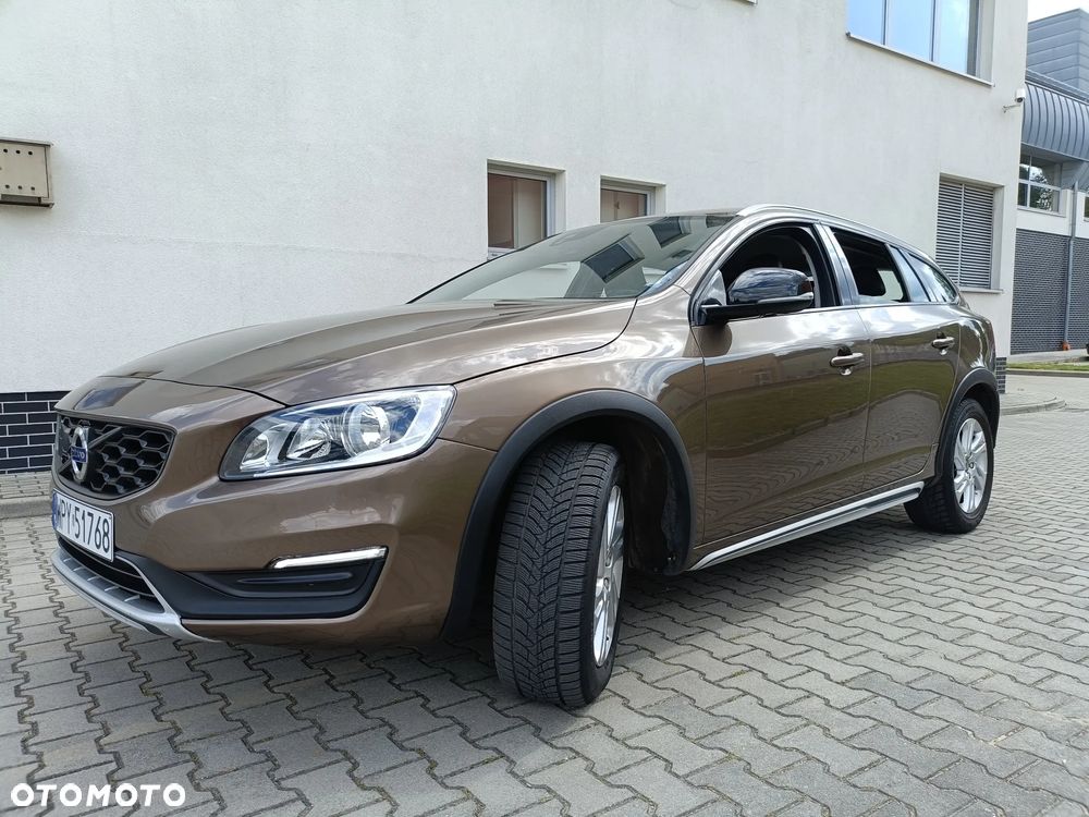 Volvo V60 Cross Country D3 Drive-E Momentum - 14