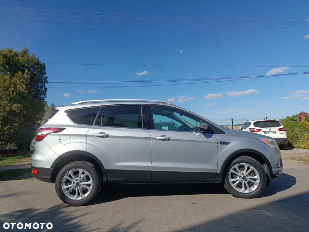 Ford Kuga 2.0 TDCi 4x2 Titanium - 23
