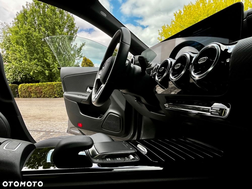 Mercedes-Benz CLA 180 d 8G-DCT Edition Progressive Line - 32