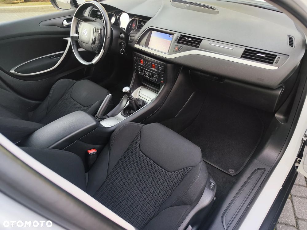 Citroën C5 Tourer HDi 140 FAP Confort - 27