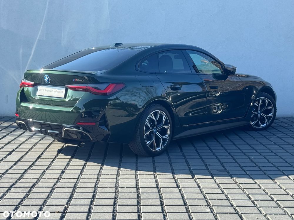 BMW i4 - 4