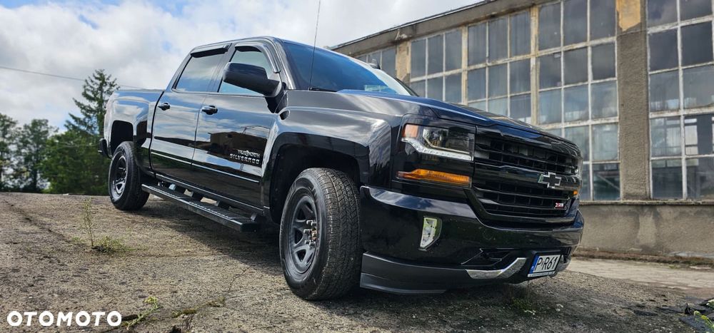 Chevrolet Silverado - 9