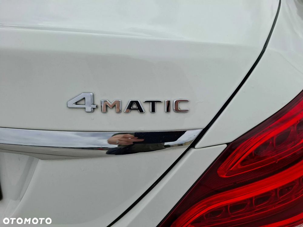 Mercedes-Benz Klasa C 200 4-Matic 9G-TRONIC - 7