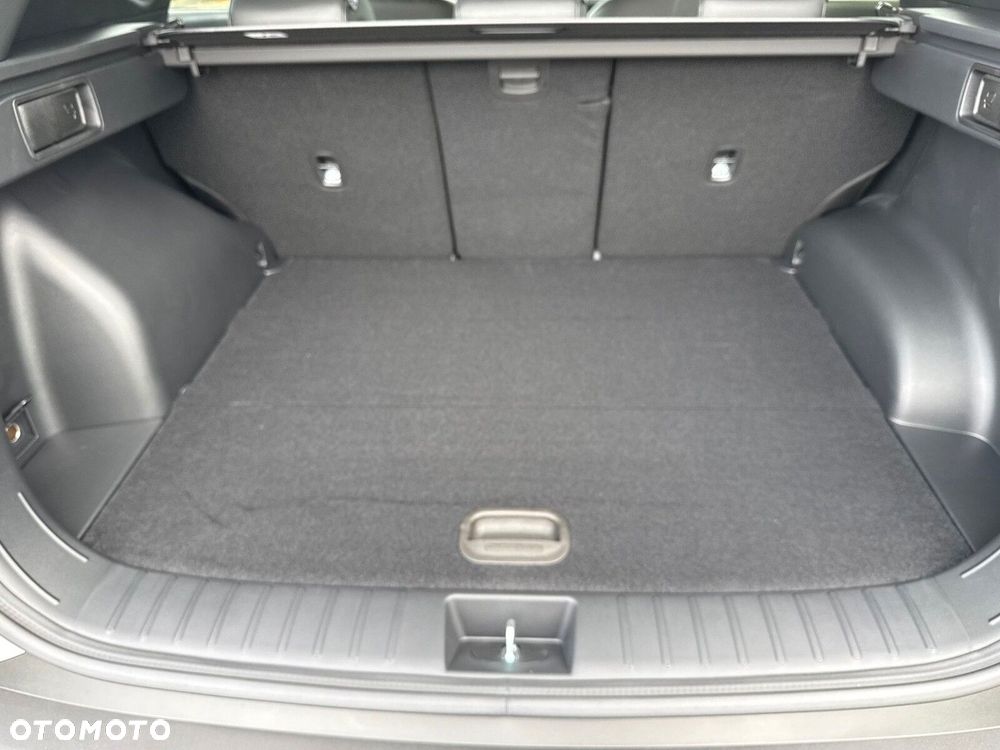 Hyundai Tucson 1.6 T-GDi HEV Executive 2WD - 27