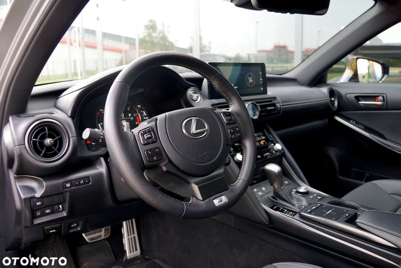 Lexus Inny - 13