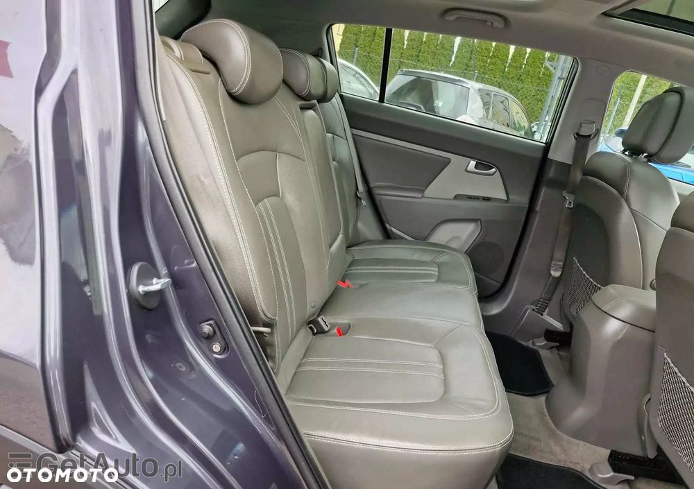Kia Sportage 1.7 CRDI XL 2WD - 17