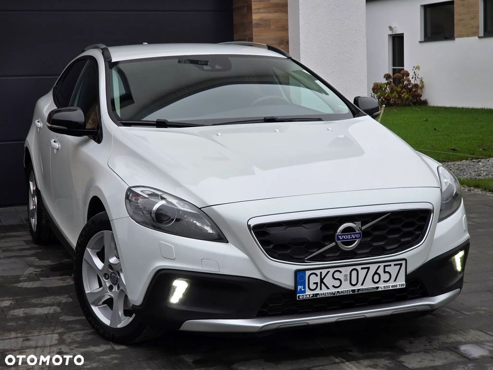 Volvo V40 Cross Country D4 Drive-E Momentum - 9