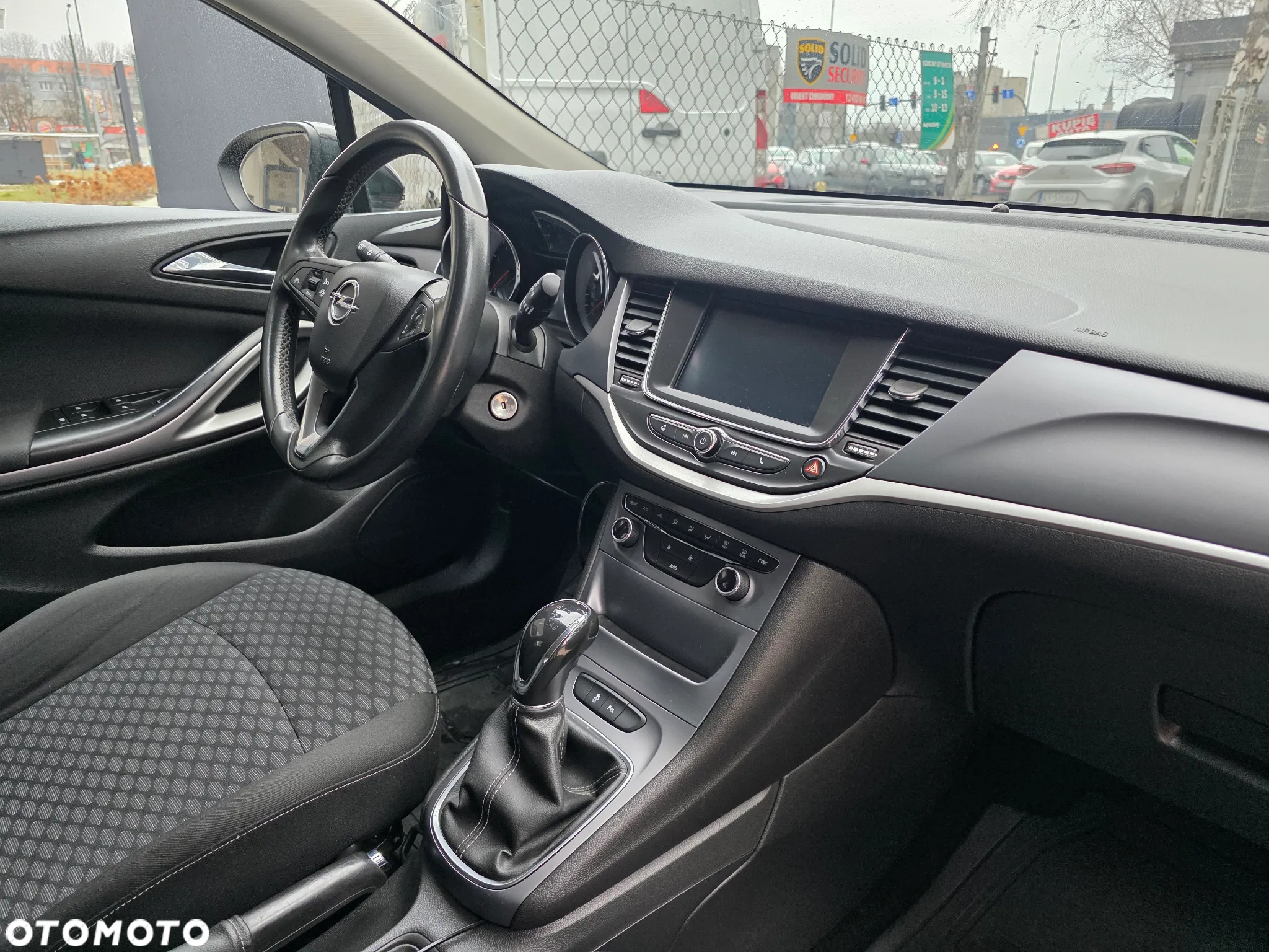 Opel Astra V 1.4 T Enjoy - 10