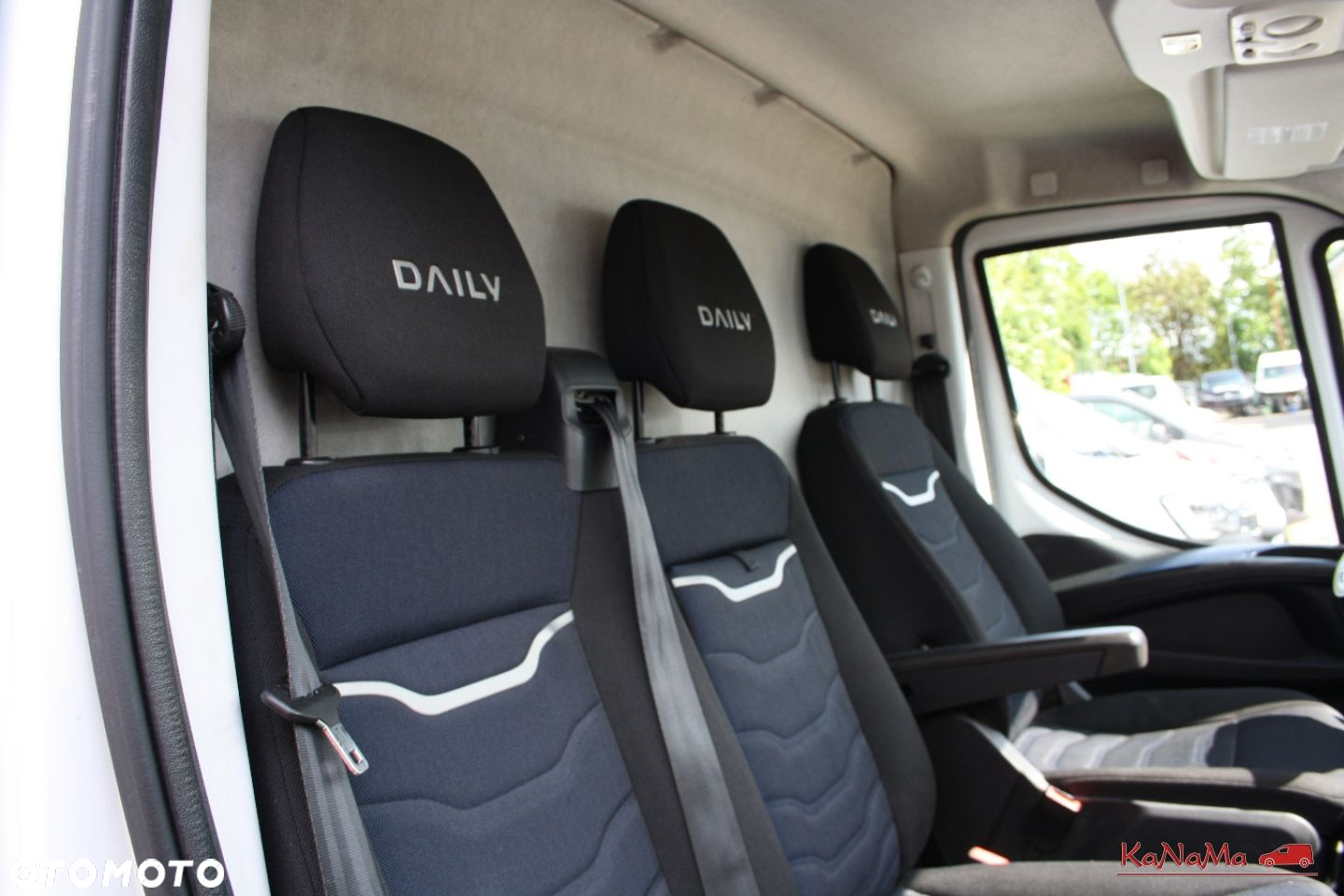 Iveco DAILY 35S18 - 32