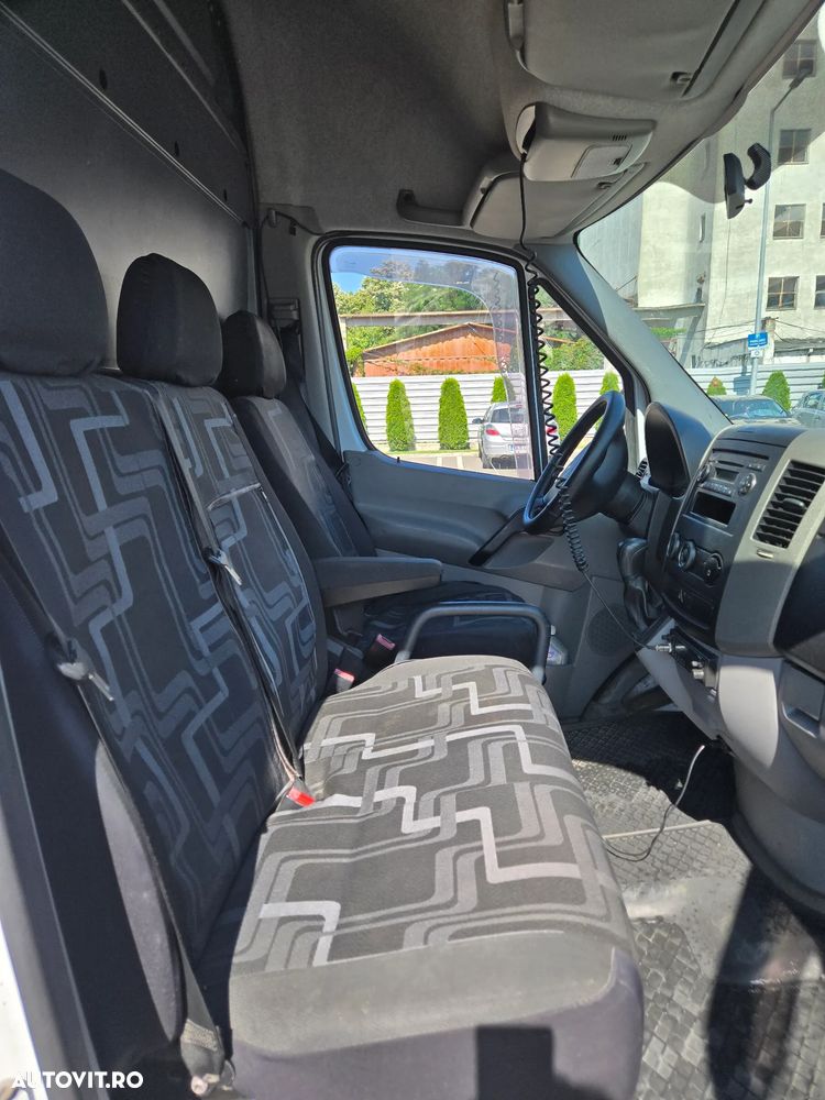 Mercedes-Benz SPRINTER 519 CDI - 16
