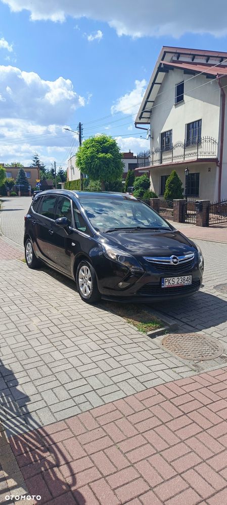 Opel Zafira - 1