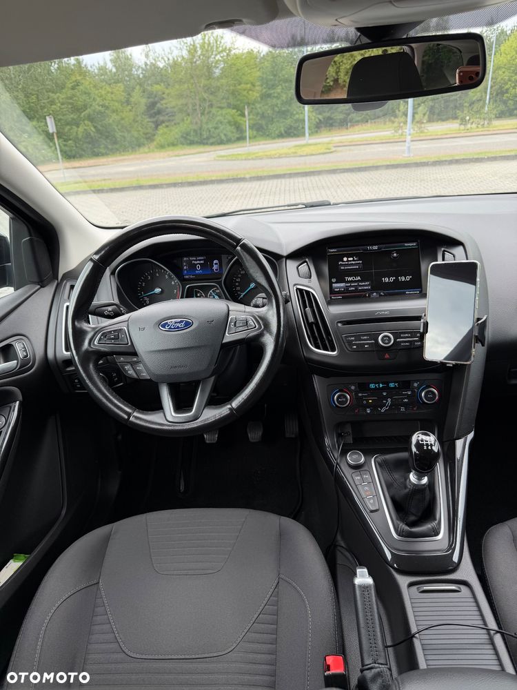 Ford Focus 1.0 EcoBoost Titanium ASS - 25