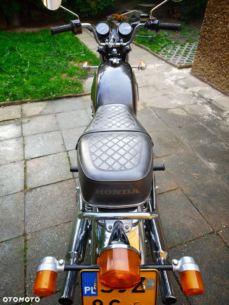 Honda CB - 11