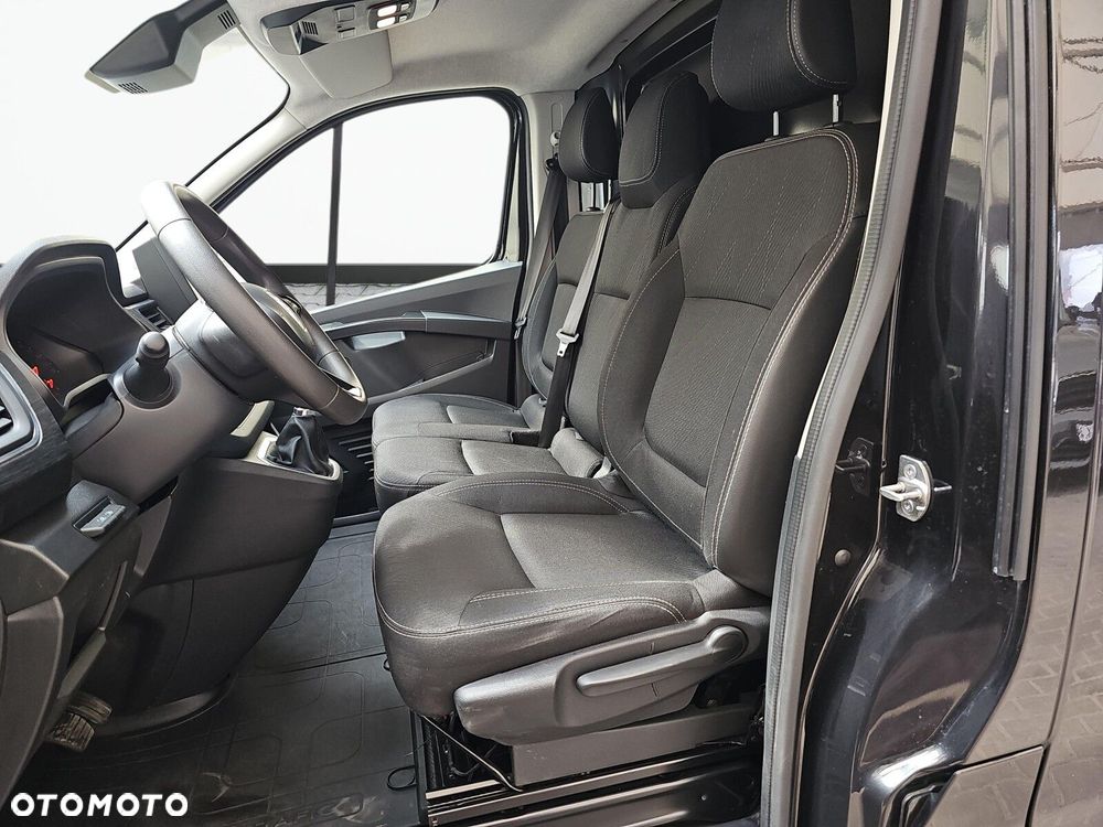 Renault Trafic - 15