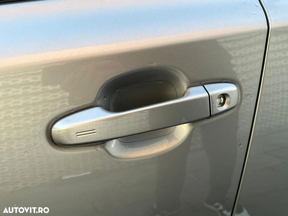 Toyota C-HR 2.0 Hybrid Team Deutschland - 23