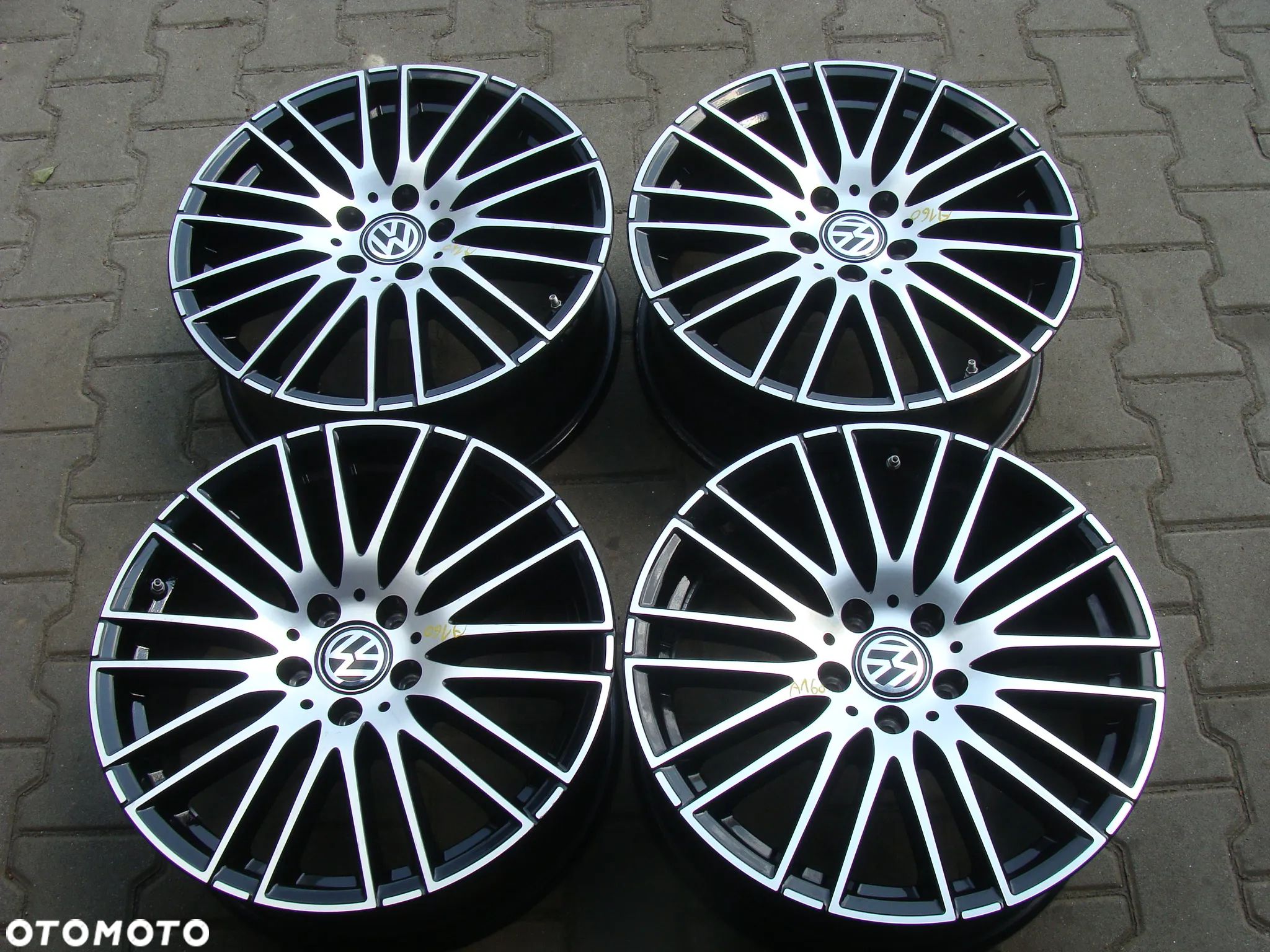 a160 5x112 VW Tiguan Sharan Arteon Passat B7 B8 Golf 7,5jx18 - 1