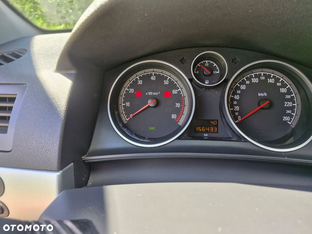 Opel Astra 1.4 Enjoy - 30