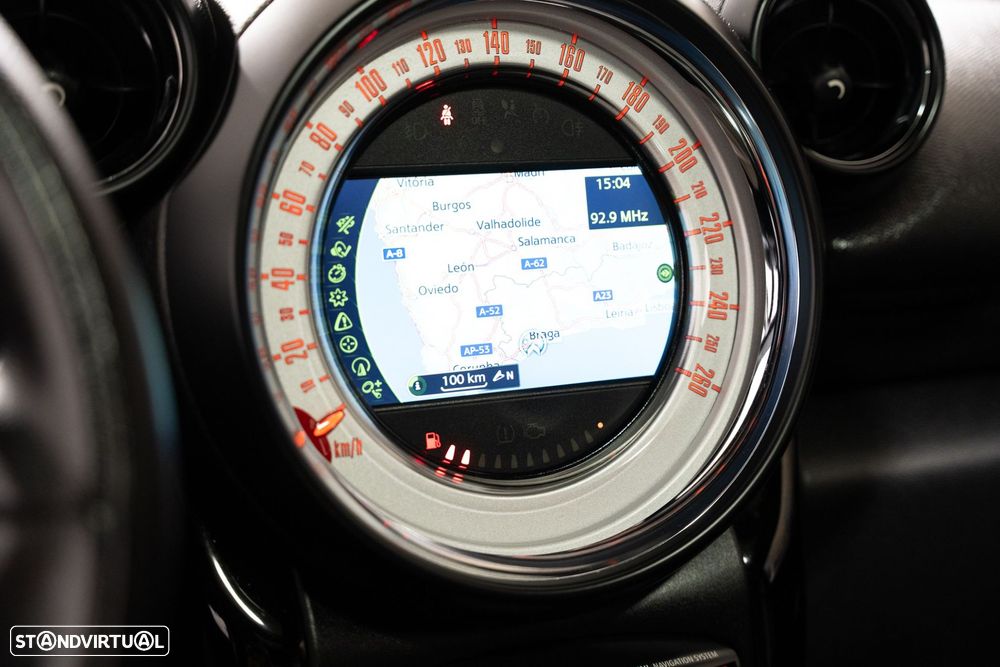 MINI Paceman Cooper S - 11