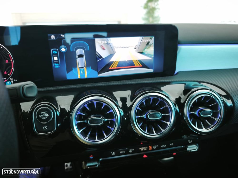 Mercedes-Benz A 180 d 8G-DCT Special Edition - 25