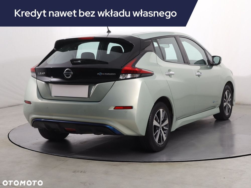 Nissan Leaf - 7