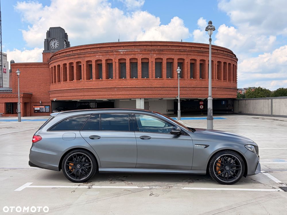 Mercedes-Benz Klasa E - 4