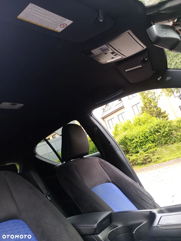 Lexus CT 200h F Sport - 17